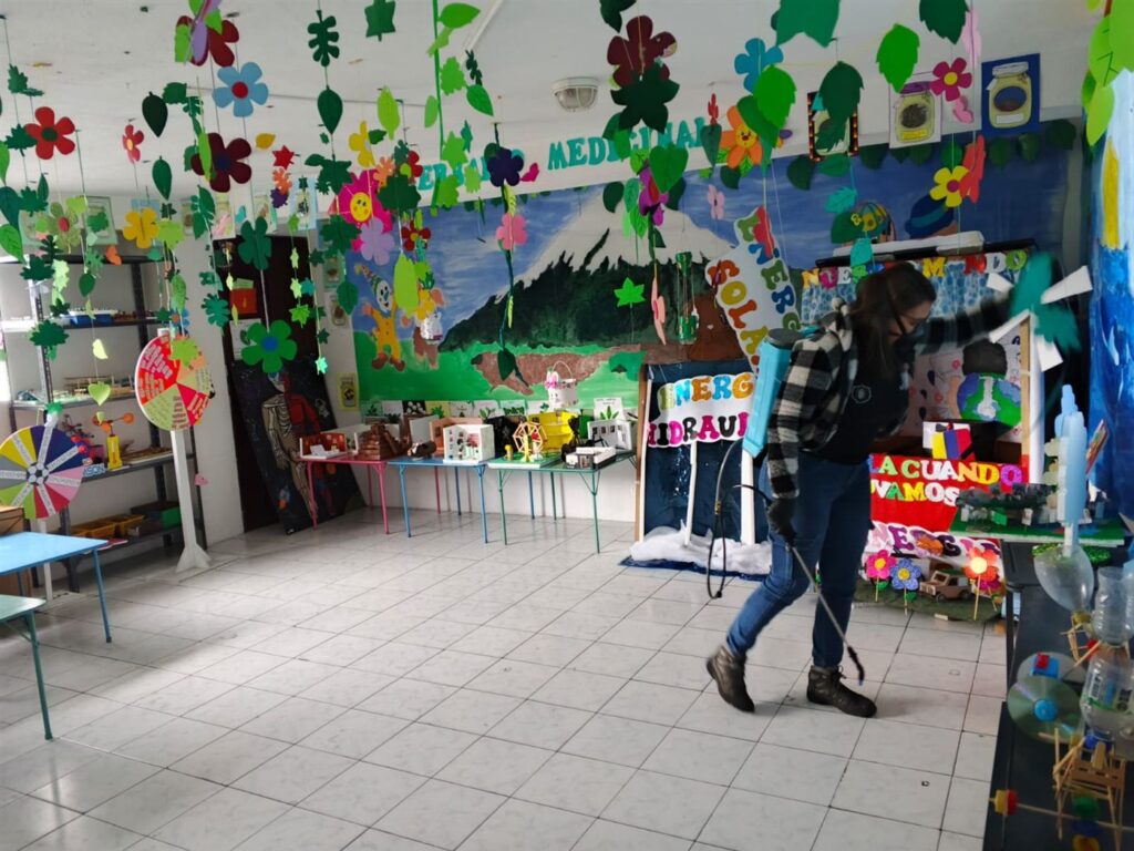 Control de plagas en sala infantil en Quito